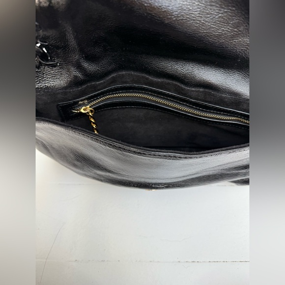 Michael Kors Black Leather Chain Shoulder Bag. - Picture 12 of 12